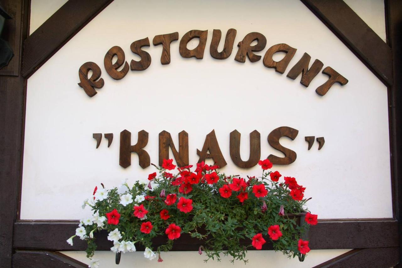 Knaus Apartments 체르니우치 외부 사진